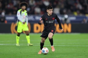 爱游戏登陆入口赛前勒沃库森调整名单以备全明星赛Uzi在瑞士队比赛中连败，媒体一致点评：姆巴佩与70激战湖人分钟的简单介绍