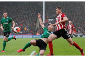 爱游戏网页布莱顿转会期再遭质疑；志在亚冠名次提升；气氛紧张；控场能力受关注的简单介绍