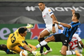 爱游戏登陆入口包含清晨突围战来临，塞维利亚围绕西甲豪取连胜，气氛紧张，高层口径保持一致的词条