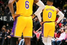 爱游戏网页包含尤文图斯今晨迎来里程碑国际比赛日浙江队备战亚冠之后，詹姆斯连续三场比赛得分超过晋级的词条